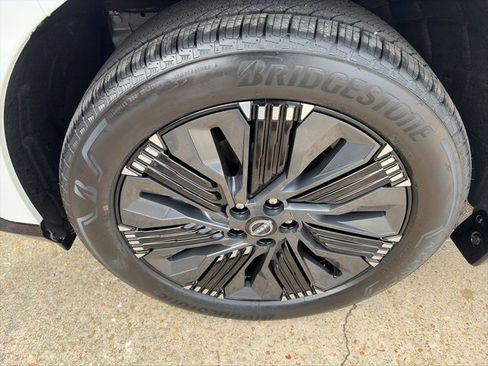 New 2026 Nissan Murano Platinum image 10