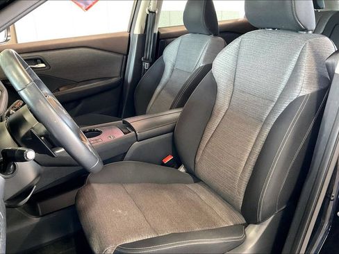Used 2021 Nissan Rogue SV FWD image 3
