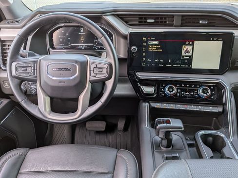 Used 2024 GMC Sierra 1500 Denali w/ Denali Reserve Package image 28