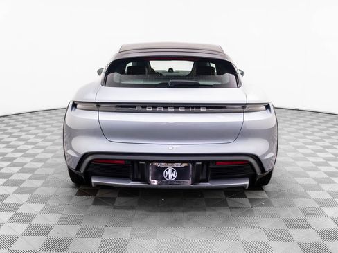 Certified 2022 Porsche Taycan 4 Cross Turismo image 10