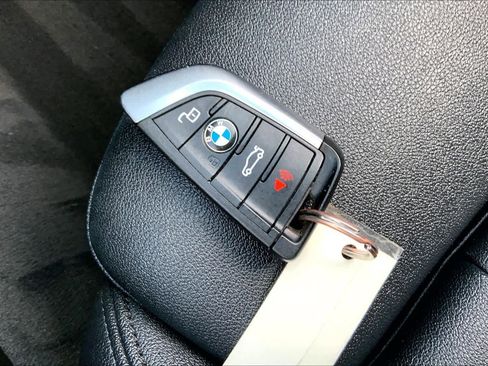 Used 2021 BMW 330e w/ Premium Package image 13