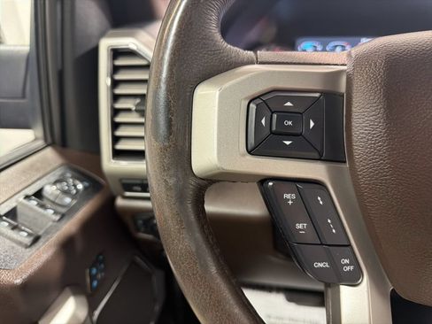Used 2019 Ford F150 King Ranch w/ Equipment Group 601A Luxury AWD/4WD image 26