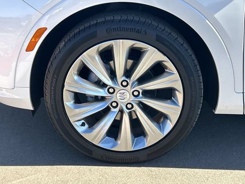 Used 2025 Buick Envista Avenir FWD image 34