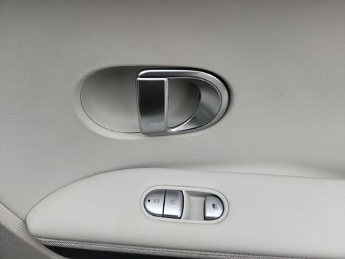 Used 2022 Hyundai Ioniq 5 Limited image 33