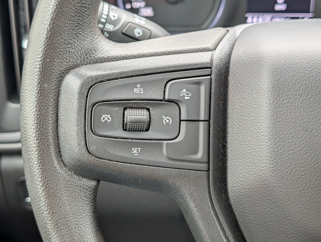 Used 2025 Chevrolet Silverado 1500 Custom Trail Boss w/ Turbomax Blackout Package AWD/4WD image 25