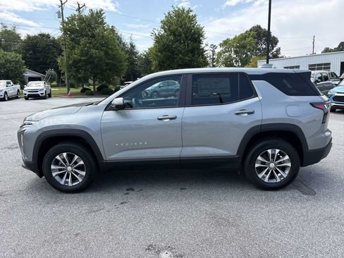New 2026 Chevrolet Equinox LT w/ Safety and Technology Package AWD/4WD image 9