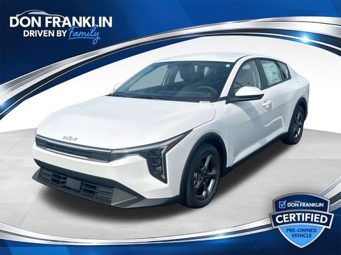 Certified 2026 Kia K4 FWD image 1