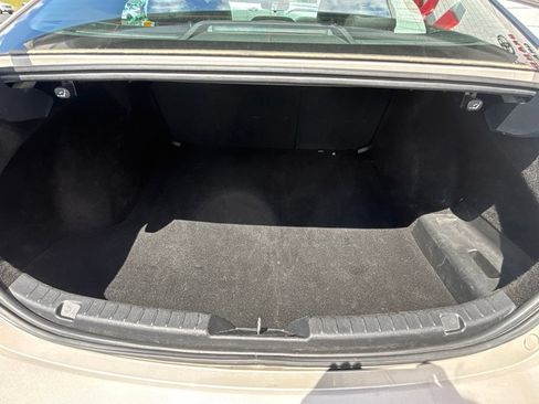Used 2024 MAZDA MAZDA3 s FWD image 30
