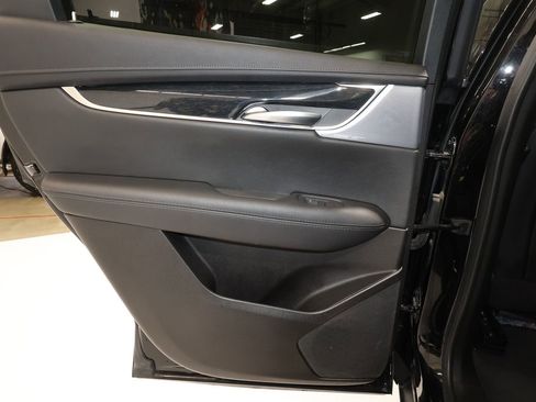 Certified 2025 Cadillac XT5 Premium Luxury image 21