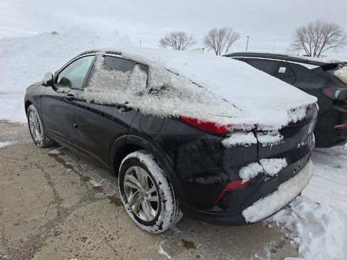 New 2026 Buick Envista Preferred image 4