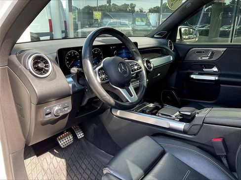 Certified 2021 Mercedes-Benz GLB 250 4MATIC image 19