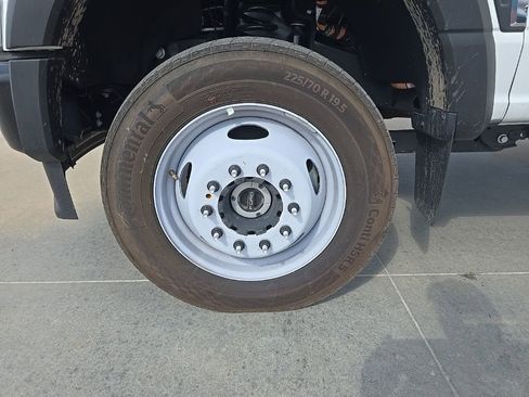 New 2025 Ford F450 XL image 2