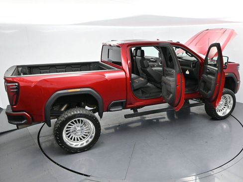 Used 2026 GMC Sierra 2500 AT4 w/ AT4 Premium Plus Package AWD/4WD image 38