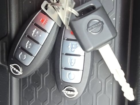 New 2026 Nissan Frontier SV image 38