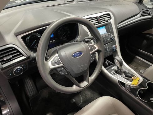 Used 2014 Ford Fusion S image 5