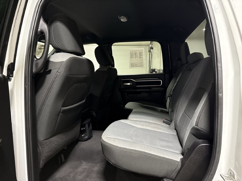 Used 2024 RAM 3500 Big Horn AWD/4WD image 22