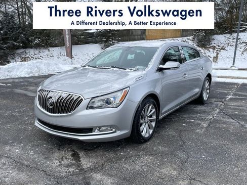 Used 2015 Buick LaCrosse Leather image 1