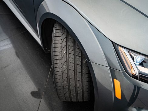 Used 2018 Audi TT RS w/ Technology Package image 45