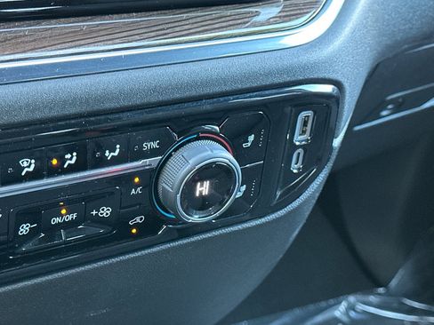 Used 2024 Chevrolet Silverado 1500 LT w/ Protection Package image 28