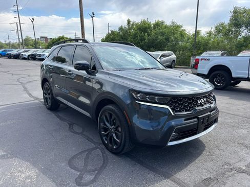 Used 2023 Kia Sorento SX Prestige AWD/4WD image 3