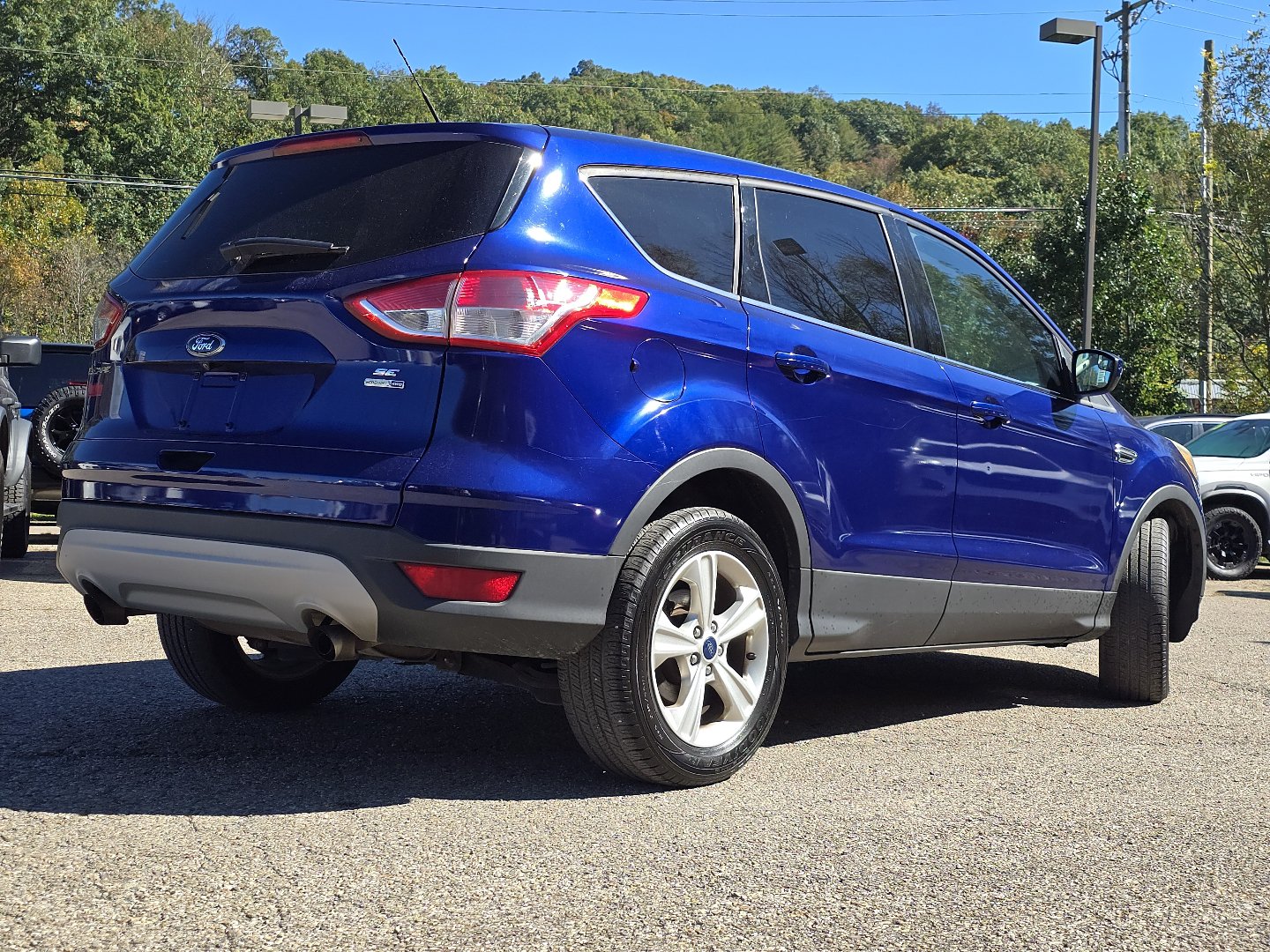 Used 2016 Ford Escape SE AWD/4WD image 13
