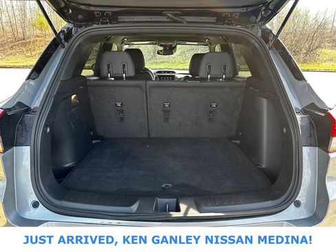 Used 2023 Chevrolet TrailBlazer RS w/ Convenience Package image 17