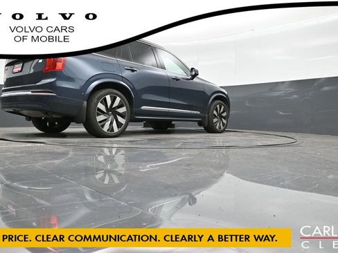 Used 2024 Volvo XC90 T8 Ultimate w/ Protection Package Premier image 32