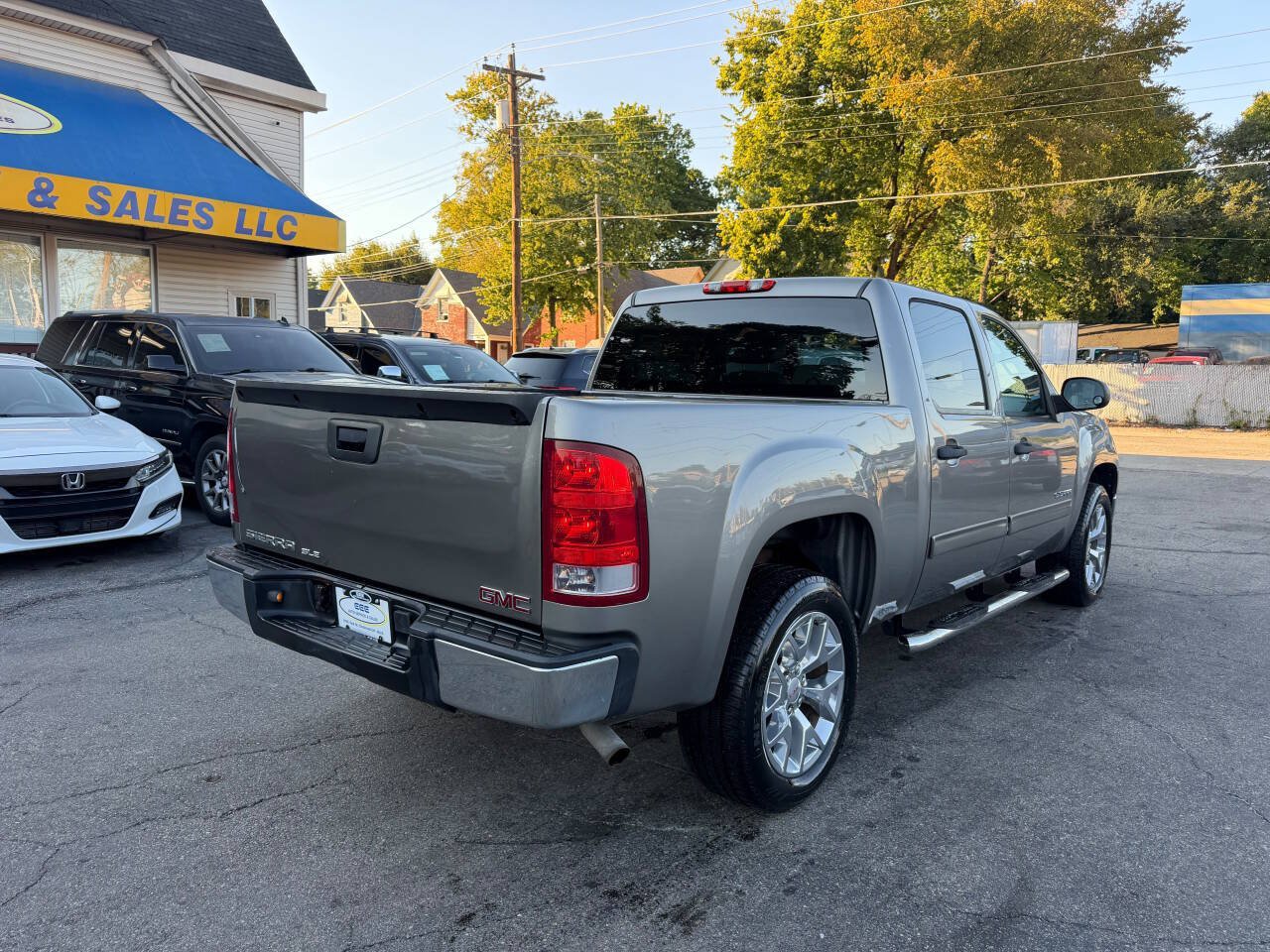 Used 2013 GMC Sierra 1500 SLE RWD image 8