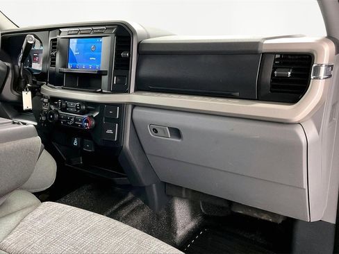 Used 2023 Ford F350 XLT image 21