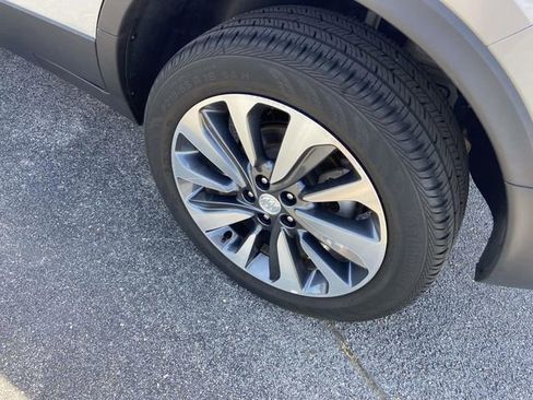 Certified 2022 Buick Encore Preferred w/ Safety Package AWD/4WD image 7