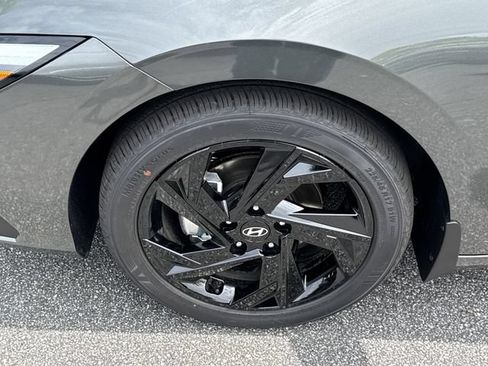 New 2026 Hyundai Elantra Sport FWD image 11