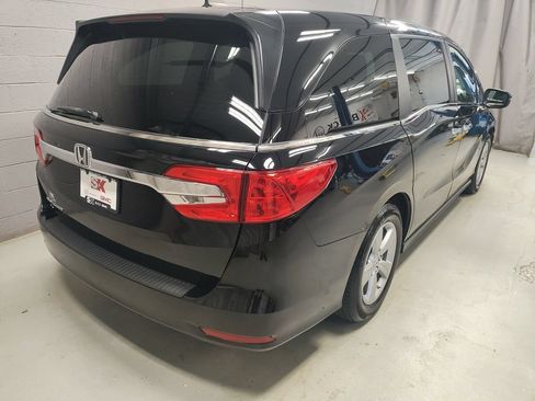 Used 2018 Honda Odyssey EX image 2