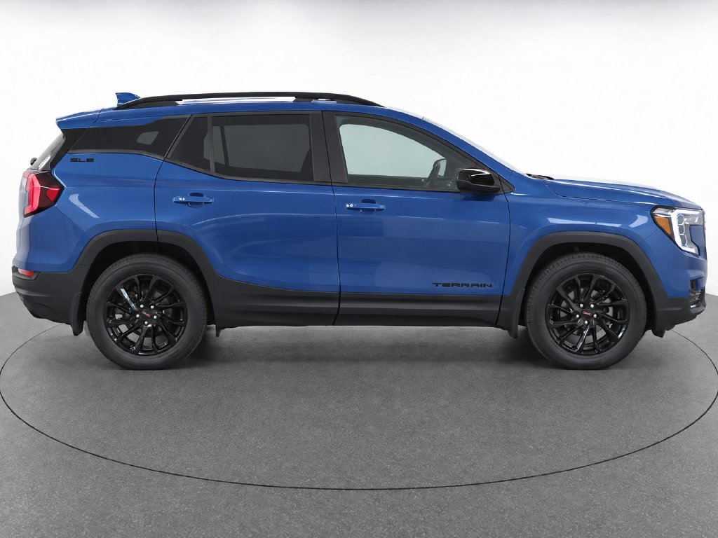 Certified 2024 GMC Terrain SLE FWD image 10