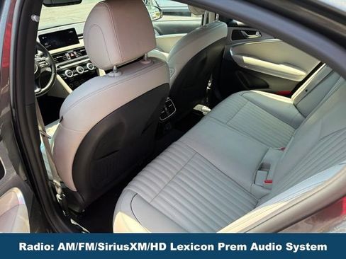 Used 2022 Genesis G70 3.3T w/ Sport Advanced Package AWD/4WD image 7