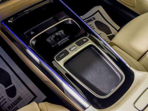 New 2026 Mercedes-Benz GLB 250 image 25