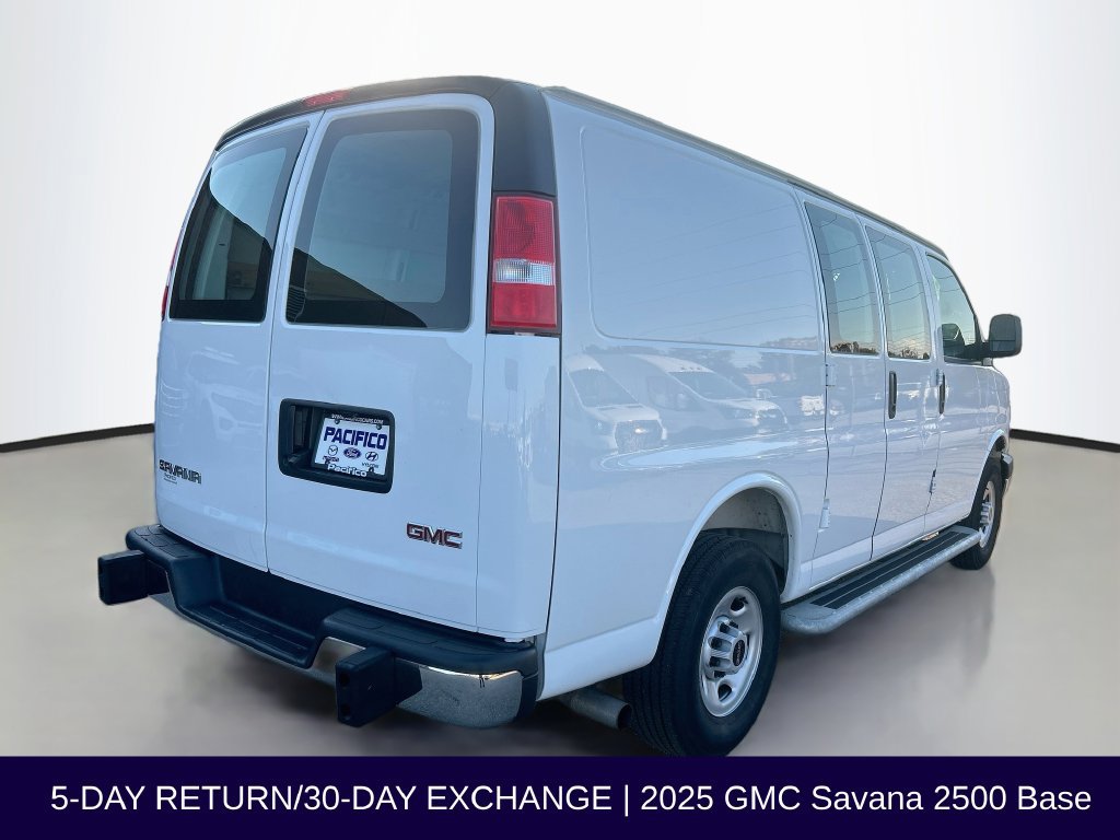Used 2025 GMC Savana 2500 w/ Driver Convenience Package RWD image 8