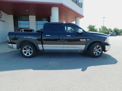 Used 2014 RAM 1500 Laramie w/ Convenience Group image 27