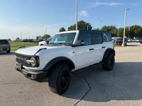 Used 2022 Ford Bronco Wildtrak AWD/4WD image 7