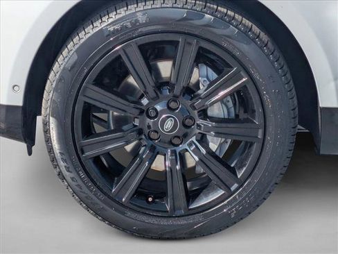 Certified 2022 Land Rover Range Rover Sport HSE Silver Edition AWD/4WD image 27