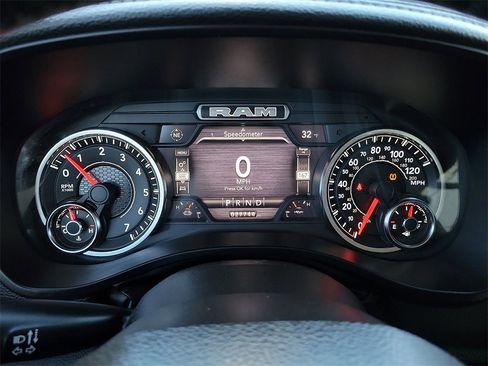 Used 2022 RAM 1500 Laramie image 23