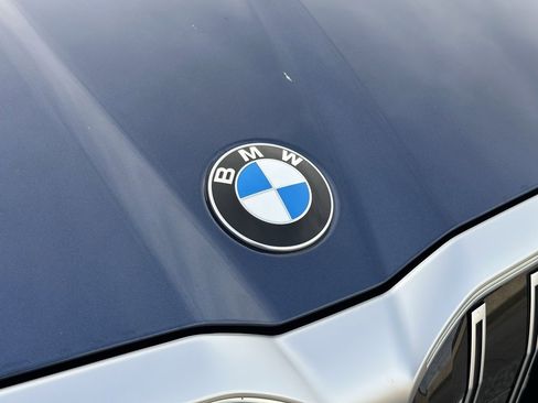 Certified 2024 BMW 530i xDrive w/ Premium Package image 11