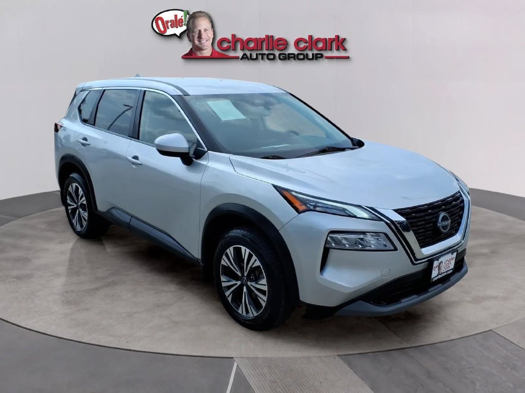 Used 2023 Nissan Rogue SV FWD image 7