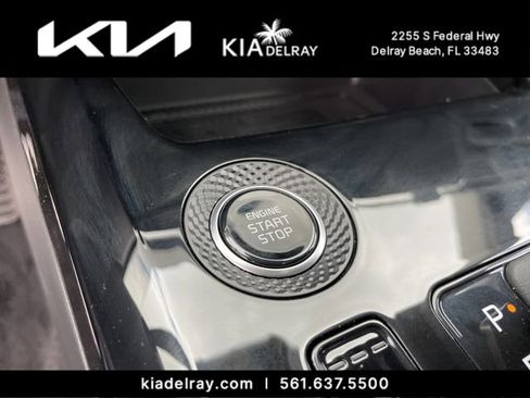 New 2026 Kia Niro SX Touring FWD image 30