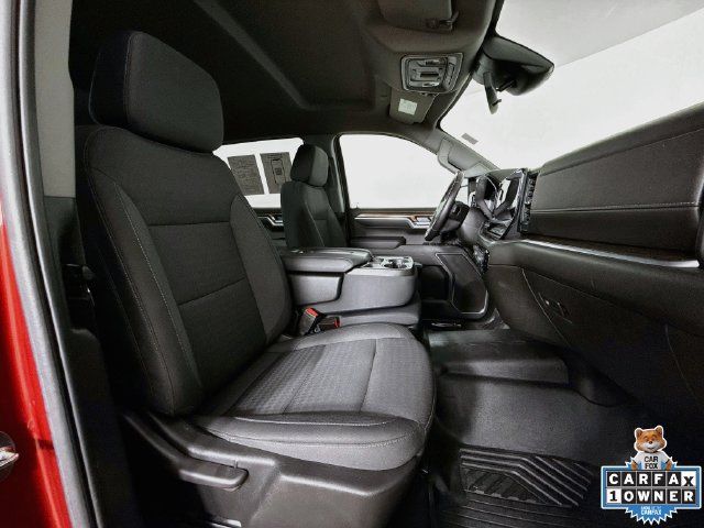 Used 2022 Chevrolet Silverado 1500 LT AWD/4WD image 29