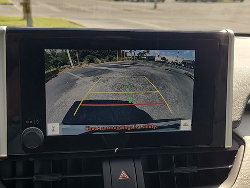 Used 2024 Toyota RAV4 XLE w/ Convenience Package FWD image 26