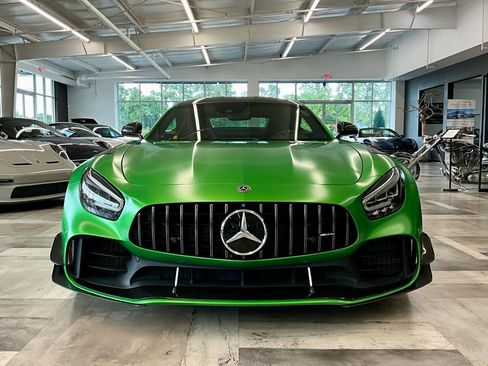 Used 2020 Mercedes-Benz AMG GT R image 4