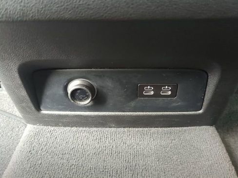 Used 2024 BMW X5 xDrive40i w/ Premium Package image 17