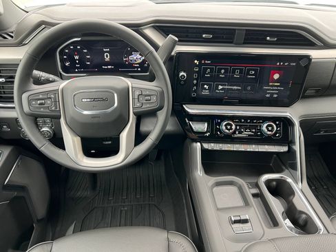 New 2026 GMC Sierra 2500 Denali w/ Denali Reserve Package AWD/4WD image 3
