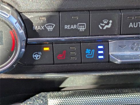 Used 2021 Ford F150 Lariat w/ Equipment Group 502A High image 26