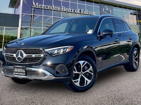 Certified 2026 Mercedes-Benz GLC 350e 4MATIC image 6